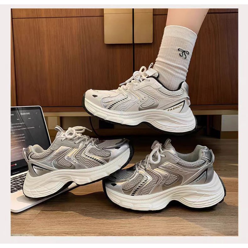 Guipure Lace Panel - Damskie sneakersy Unky Dad na wiosnę