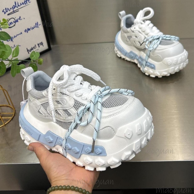 Damskie masywne sneakersy na p – Guipure Lace Panel recenzja i cena