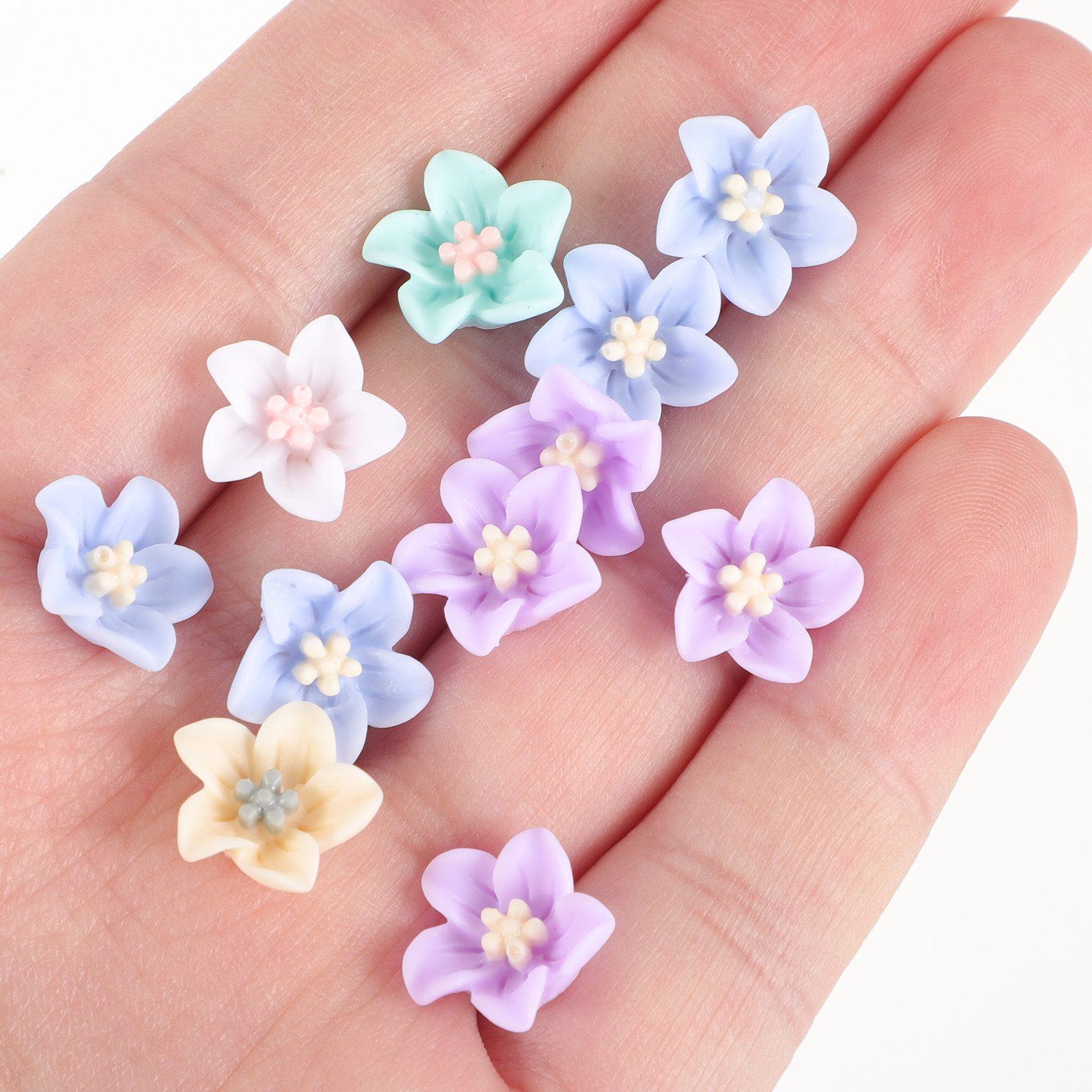 200 szt. Unikalnych żywicznych – Embellish Craft recenzja i cena
