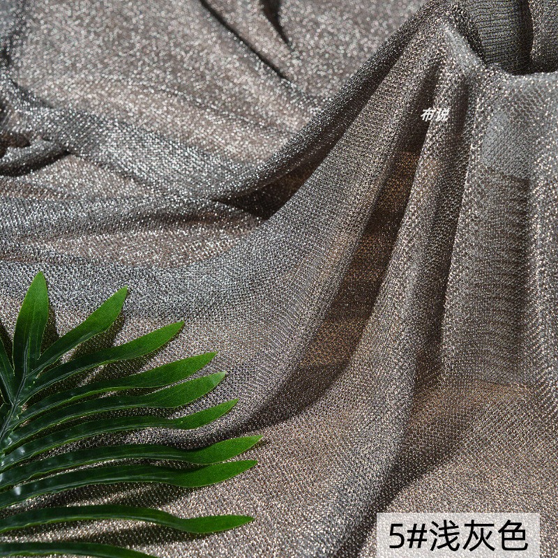 Jasnoszara metaliczna tkanina  – Crystal Mesh Fabric recenzja i cena