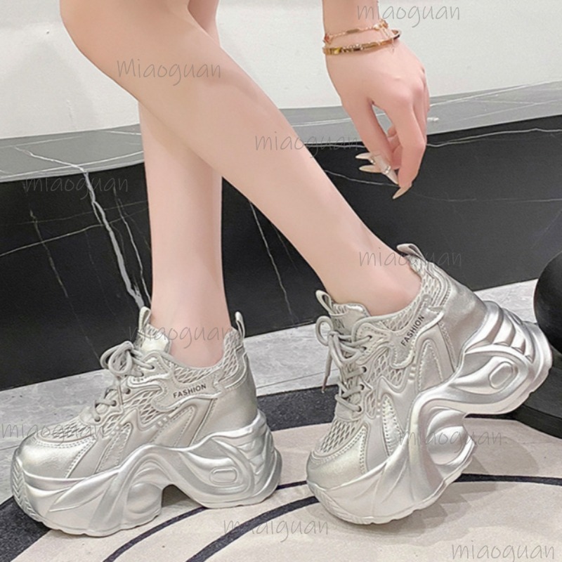 Damskie przewiewne sneakersy n – Guipure Lace Panel recenzja i cena