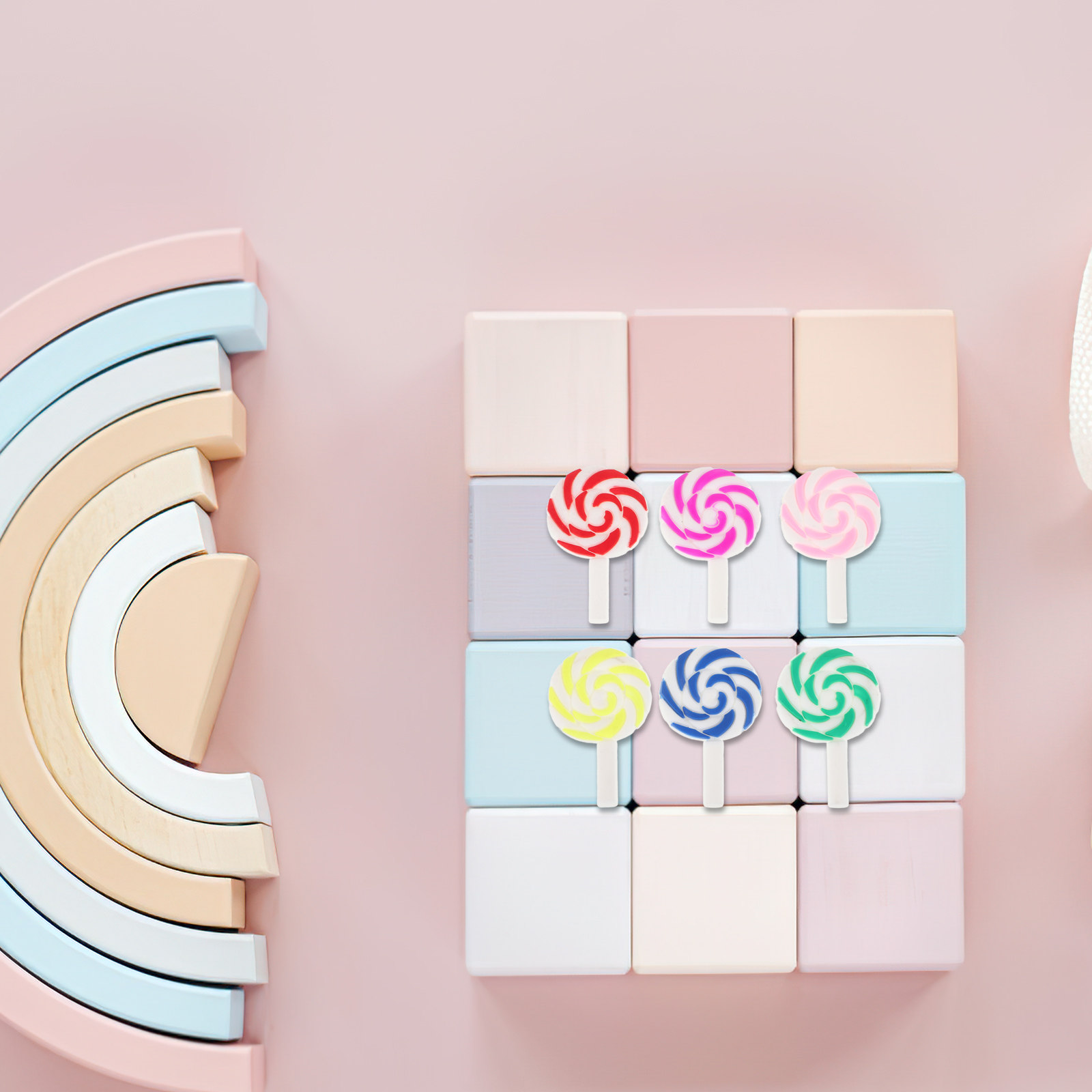36 szt. Kolorowe tęczowe lizak – Embellish Craft recenzja i cena