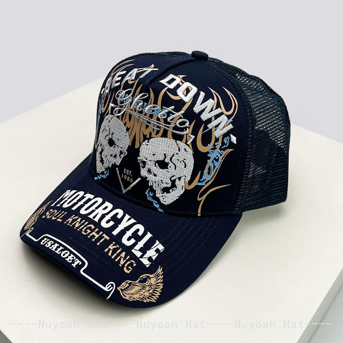 Czapka typu trucker z haftowan – Embroidery Craft recenzja i cena